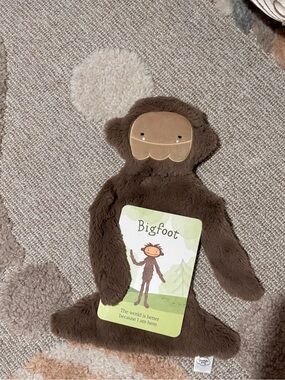 Slumberkins Bigfoot Snuggler Plush Lovey with Affirmation Card